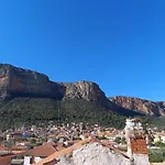 度假居 Dafnon Stone House