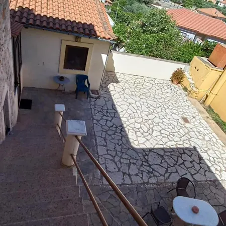 Dafnon Stone House Vakantiehuis Leonídion