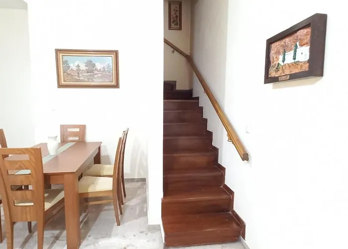 Casa de Férias Dafnon Stone House *