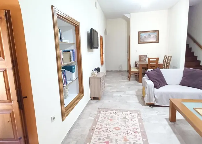 Casa de Férias Dafnon Stone House *