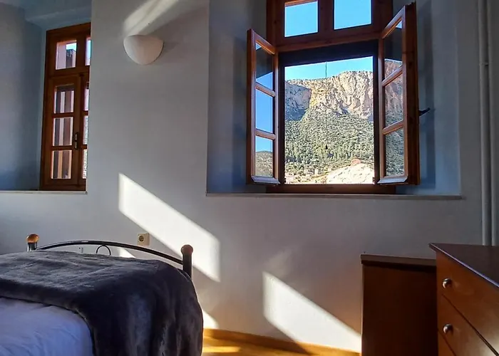 Dafnon Stone House Дом отдыха