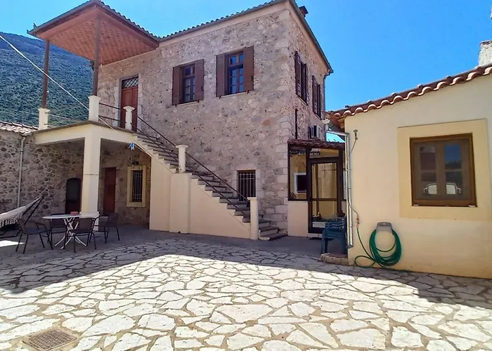 Casa de Férias Dafnon Stone House *