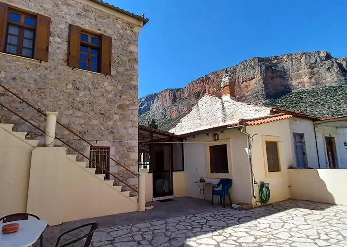 Hébergement de vacances Dafnon Stone House