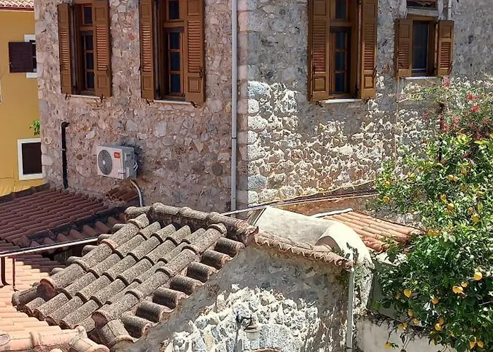 Дом отдыха Dafnon Stone House Леонидион